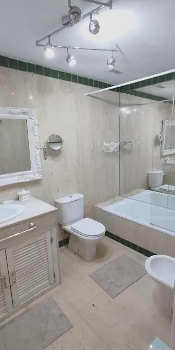 Stylish 3 Bedroom, 2 Bath Home With Sun Terrace, Gorgeous Sea Views, Air Conditioning, Wi-Fi & Communal Swimming Pool La Herradura  La Herradura (Granada)