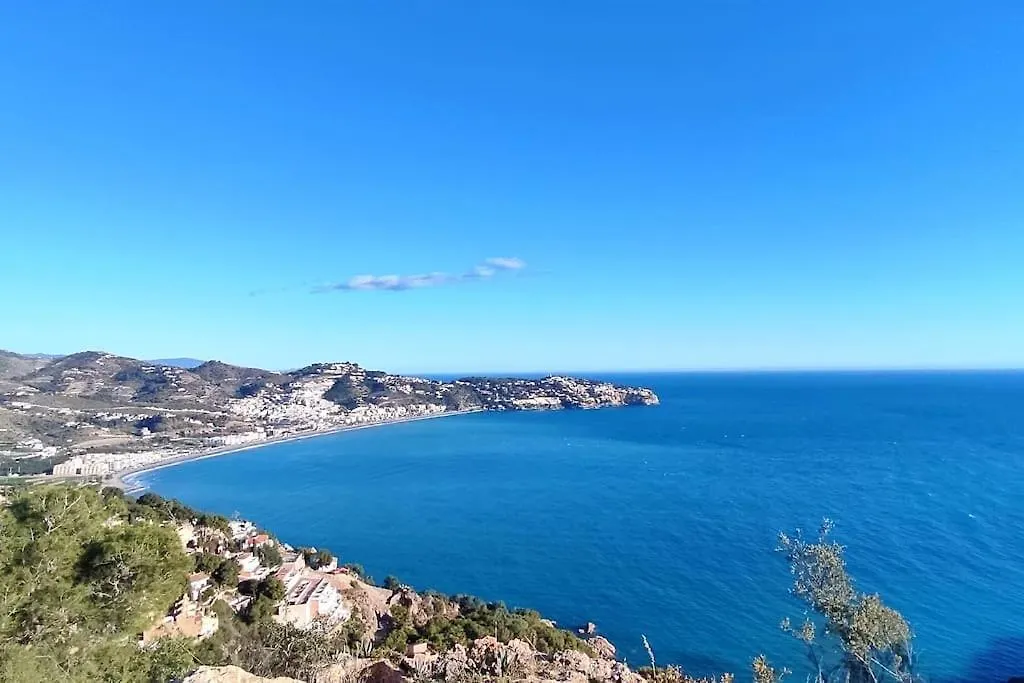 Stylish 3 Bedroom, 2 Bath Home With Sun Terrace, Gorgeous Sea Views, Air Conditioning, Wi-Fi & Communal Swimming Pool La Herradura