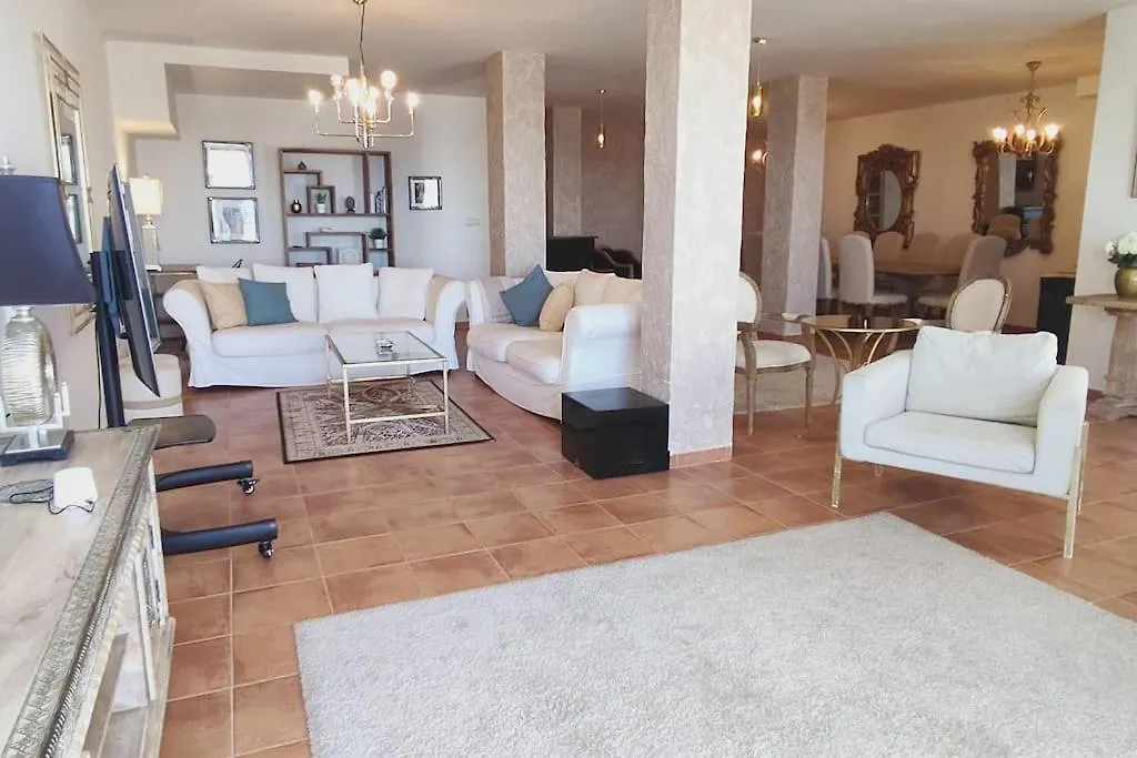 Stylish 3 Bedroom, 2 Bath Home With Sun Terrace, Gorgeous Sea Views, Air Conditioning, Wi-Fi & Communal Swimming Pool La Herradura